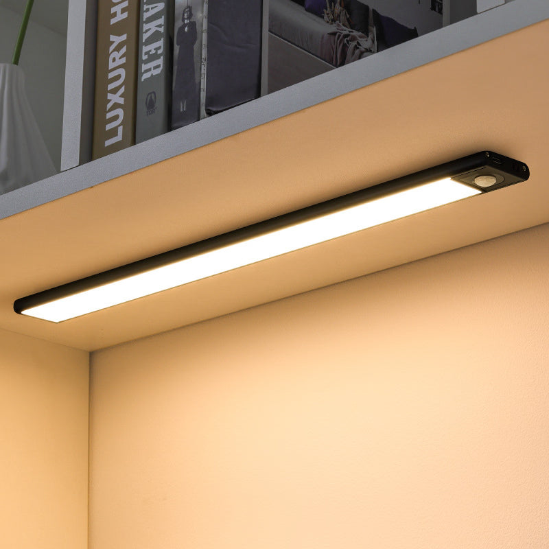 Portable Rechargeable PIR Sensor Lamp Light